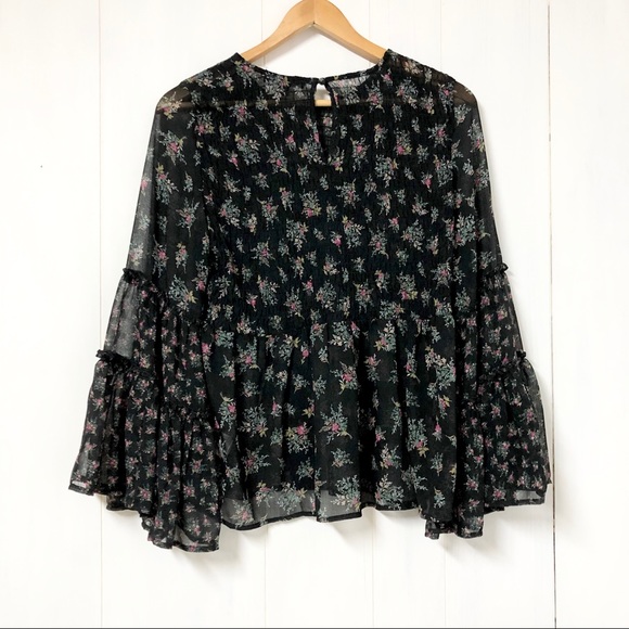 AEO Boho Floral Sheer Bell Sleeve Top - Picture 6 of 9